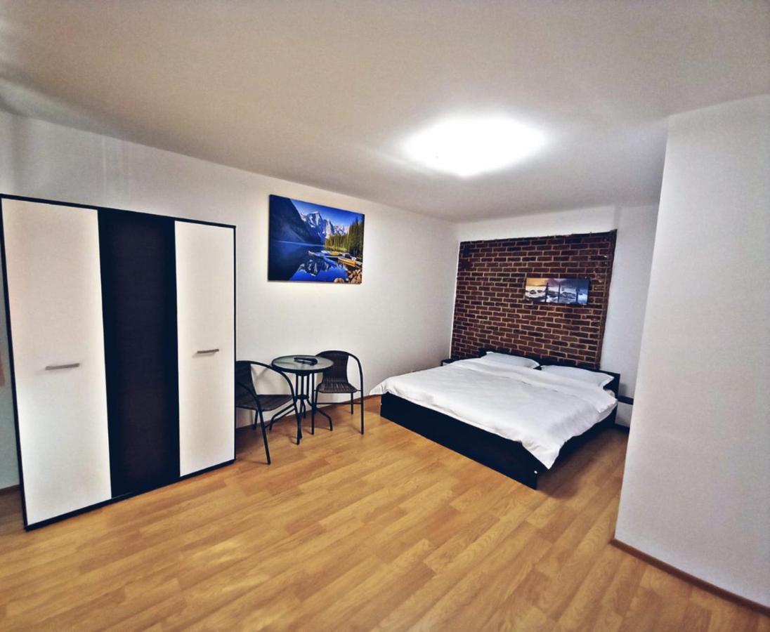 Camere in regim hotelier Brașov Exterior foto